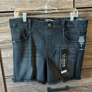 Liverpool jean shorts. Size women’s 14/32.